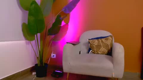 Hi im aqua is nice with me online show from June 2026 08:12:02 PM