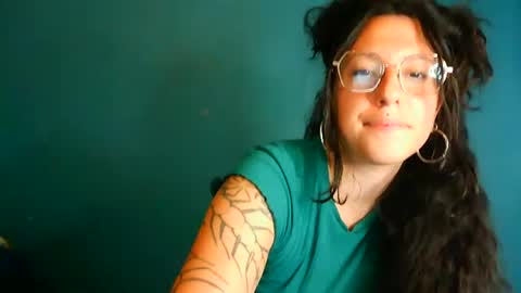 averagewifey online show from July 2026 11:10:02 PM