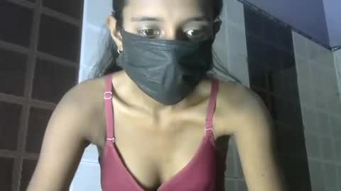 Snapshot of avery_lust01 chatting on April 2026 05:49:02 AM avery_lust01 online show from April 2026 05:49:02 AM