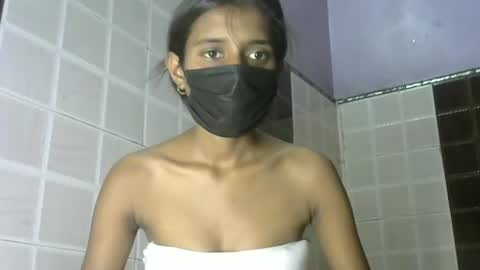 Snapshot of avery_lust01 chatting on May 2026 06:08:02 AM avery_lust01 online show from May 2026 06:08:02 AM
