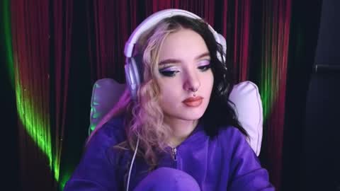 Snapshot of avi_nile chatting on March 2025 02:36:01 AM Avriel online show from March 2025 02:36:01 AM