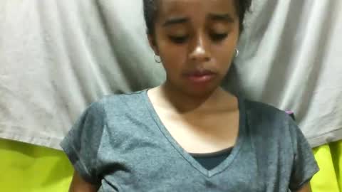 avontsoaldy online show from May 2026 03:15:02 AM