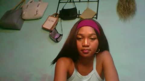 Snapshot of avotraina chatting on April 2026 09:22:02 AM avotraina online show from April 2026 09:22:02 AM
