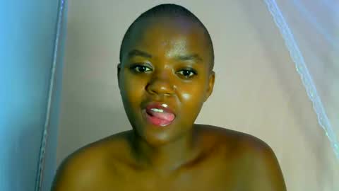 avril254 online show from February 2025 11:41:02 PM