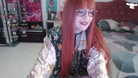 Abril online show from November 2025 09:28:01 PM