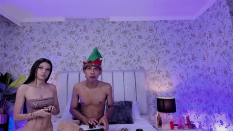 Javier y Lorena online show from December 2024 12:38:01 PM