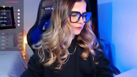 Avrill Morgan online show from November 2025 02:06:01 PM