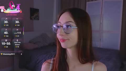 Avril online show from October 2025 10:32:02 PM