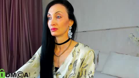 Avrora online show from May 2026 09:05:01 AM