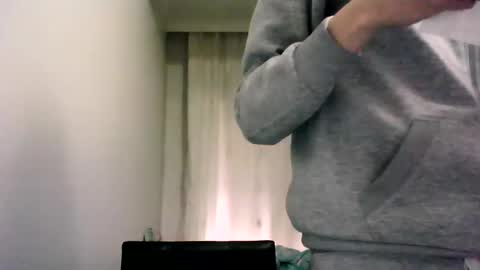 awesenheit online show from December 2024 01:19:02 PM