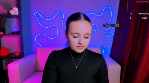 monica online show from October 2025 02:16:02 PM