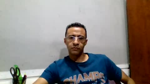 Axcel Borja online show from July 2026 11:42:02 PM