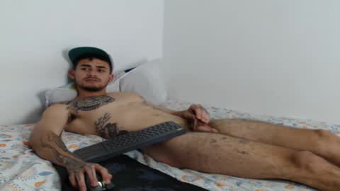 Axel online show from February 2025 10:09:02 PM