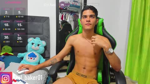 Snapshot of axel_baker01 chatting on December 2024 11:30:01 PM Axel online show from December 2024 11:30:01 PM