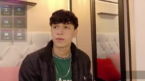 Axel Evanss online show from September 2025 10:53:02 AM