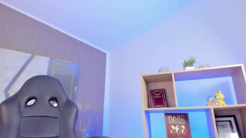 Snapshot of axel_grey_ chatting on March 2026 12:41:01 PM axel_grey_ online show from March 2026 12:41:01 PM