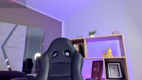 Snapshot of axel_grey_ chatting on April 2026 12:47:01 PM axel_grey_ online show from April 2026 12:47:01 PM