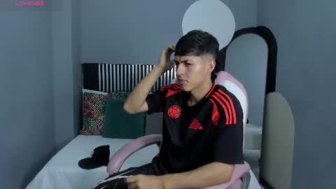 A X E L  online show from June 2026 04:34:02 PM