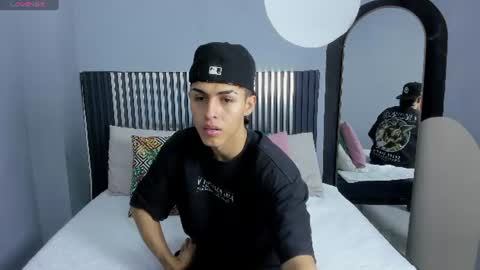 A X E L  online show from July 2026 07:53:02 PM