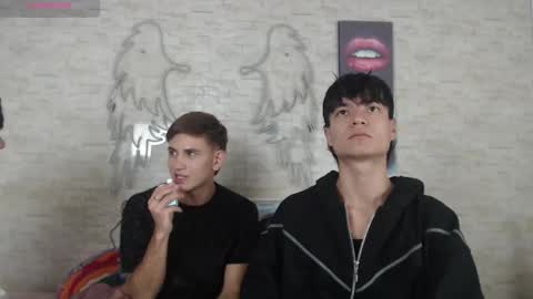 axel_milo_and_kairo online show from November 2025 03:28:01 AM