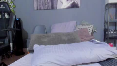 Snapshot of axel_owen chatting on January 2025 02:42:01 AM Axel online show from January 2025 02:42:01 AM