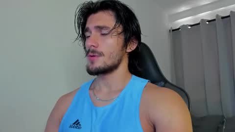 Snapshot of axel_owen chatting on October 2025 03:41:01 PM Axel online show from October 2025 03:41:01 PM