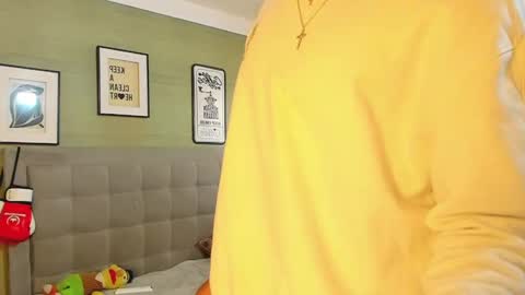 AXEL SILVA online show from September 2025 12:32:01 PM