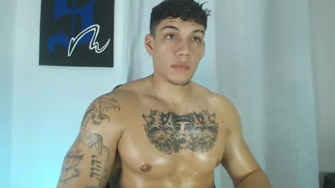 Snapshot of axel_taylor21 chatting on February 2025 01:35:01 AM INDEPENDENT MODEL online show from February 2025 01:35:01 AM