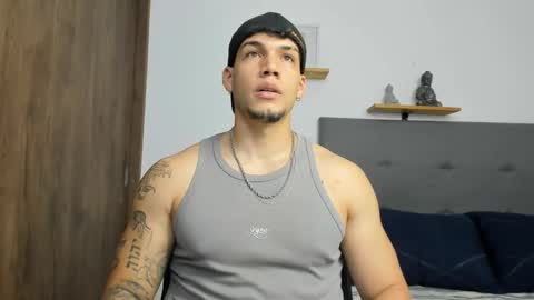 Snapshot of axel_taylor21 chatting on September 2025 03:21:02 AM INDEPENDENT MODEL online show from September 2025 03:21:02 AM