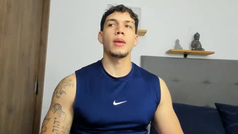 Snapshot of axel_taylor21 chatting on September 2025 04:23:02 PM INDEPENDENT MODEL online show from September 2025 04:23:02 PM