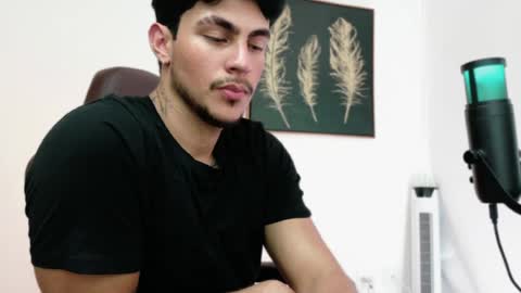 axelblack7 online show from June 2026 10:36:01 PM