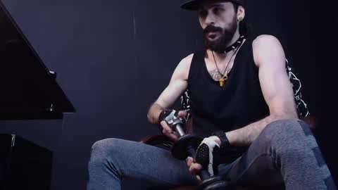 Snapshot of axelcolton chatting on January 2025 07:11:02 AM AxelColton online show from January 2025 07:11:02 AM