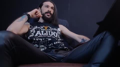 Snapshot of axelcolton chatting on February 2025 09:19:01 AM AxelColton online show from February 2025 09:19:01 AM