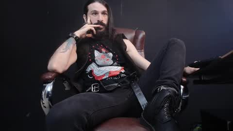 Snapshot of axelcolton chatting on February 2025 12:32:01 PM AxelColton online show from February 2025 12:32:01 PM