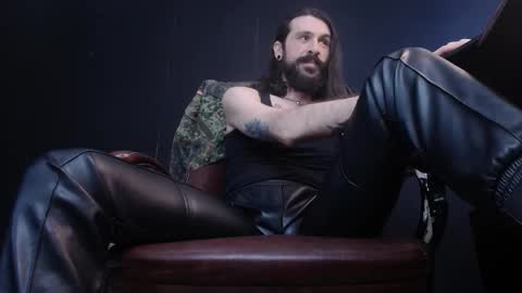 Snapshot of axelcolton chatting on February 2025 01:55:02 PM AxelColton online show from February 2025 01:55:02 PM