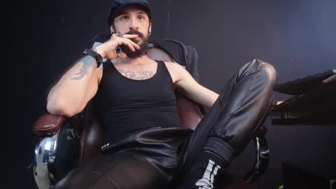 Snapshot of axelcolton chatting on February 2025 10:04:02 AM AxelColton online show from February 2025 10:04:02 AM