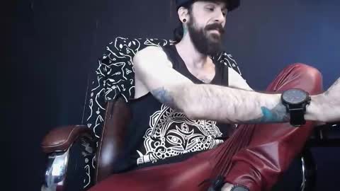 Snapshot of axelcolton chatting on March 2025 12:53:02 PM AxelColton online show from March 2025 12:53:02 PM