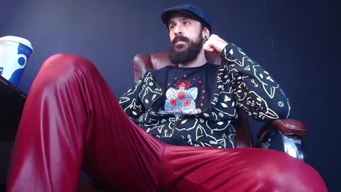 Snapshot of axelcolton chatting on March 2025 05:43:02 AM AxelColton online show from March 2025 05:43:02 AM