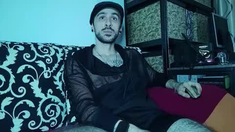 Snapshot of axelcolton chatting on September 2025 07:29:01 AM AxelColton online show from September 2025 07:29:01 AM