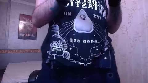 Snapshot of axelcolton chatting on November 2025 06:45:02 AM AxelColton online show from November 2025 06:45:02 AM