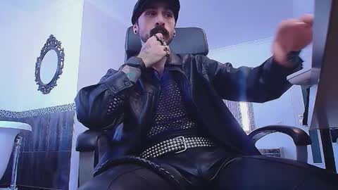 Snapshot of axelcolton chatting on February 2026 11:49:01 AM AxelColton online show from February 2026 11:49:01 AM