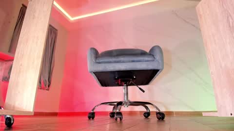 im your little femboy  ALEX   online show from February 2025 05:12:02 AM