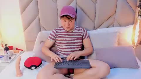 Axell  online show from July 2026 04:19:02 AM