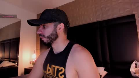 Axel Thompsom online show from October 2025 11:38:02 AM