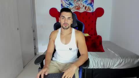 Snapshot of axelwinters_ chatting on June 2026 12:17:01 PM Axel online show from June 2026 12:17:01 PM