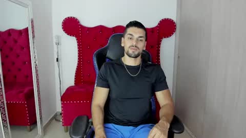 Snapshot of axelwinters_ chatting on June 2026 09:58:01 PM Axel online show from June 2026 09:58:01 PM