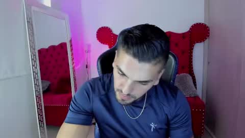Snapshot of axelwinters_ chatting on July 2026 10:53:02 PM Axel online show from July 2026 10:53:02 PM