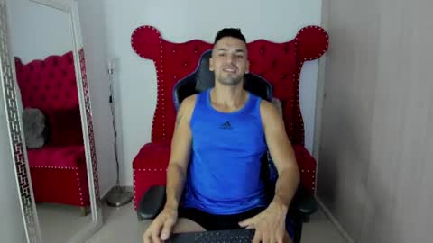 Snapshot of axelwinters_ chatting on July 2026 11:13:01 AM Axel online show from July 2026 11:13:01 AM