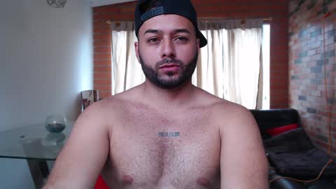 Snapshot of axxel_chris chatting on December 2024 06:19:01 PM Cris Foster online show from December 2024 06:19:01 PM