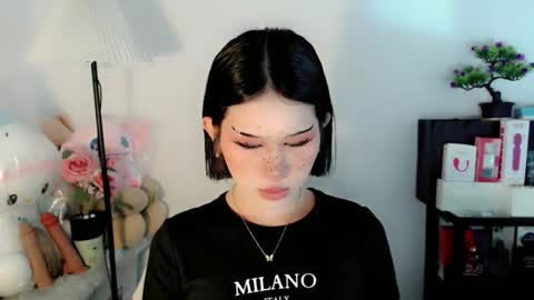 AYAHOSHILOVESYOU online show from January 2026 02:26:02 AM